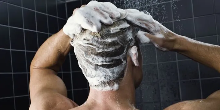 Cuidados post implante capilar: ¡potenciando tu nuevo cabello!